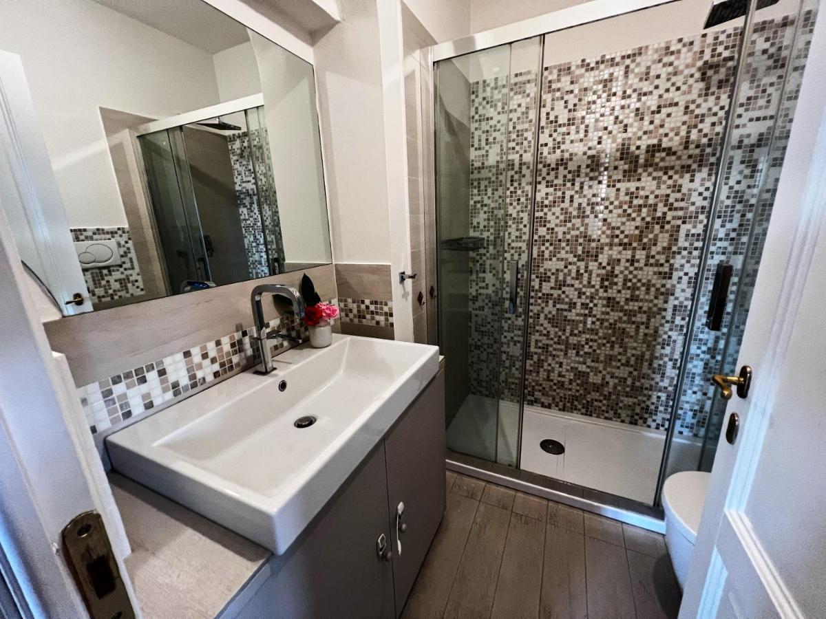 Chic Apt In Villa - Dolcevita Holiday Florencia Exterior foto