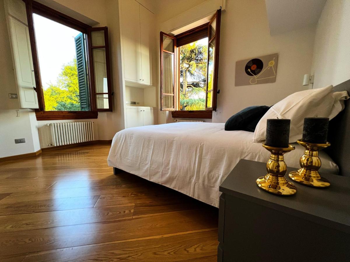Chic Apt In Villa - Dolcevita Holiday Florencia Exterior foto
