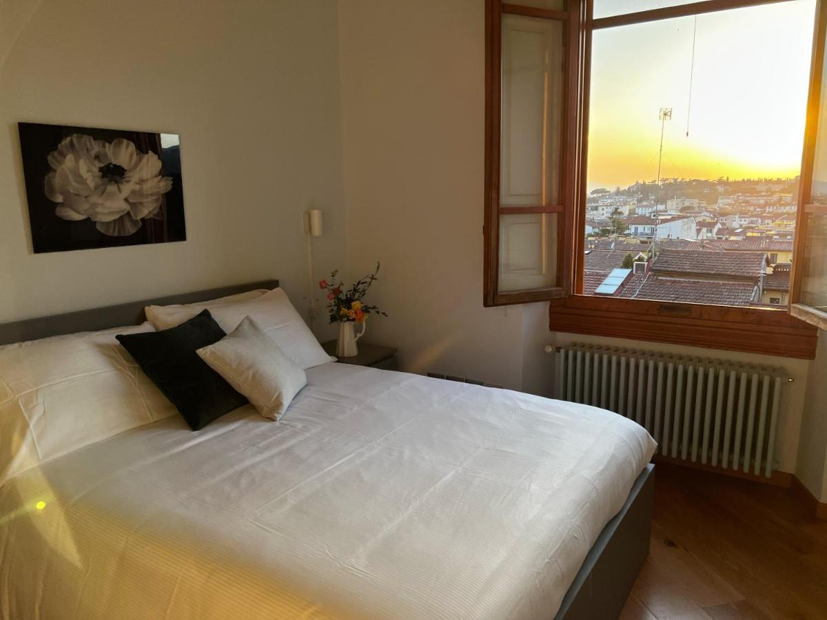 Chic Apt In Villa - Dolcevita Holiday Florencia Exterior foto